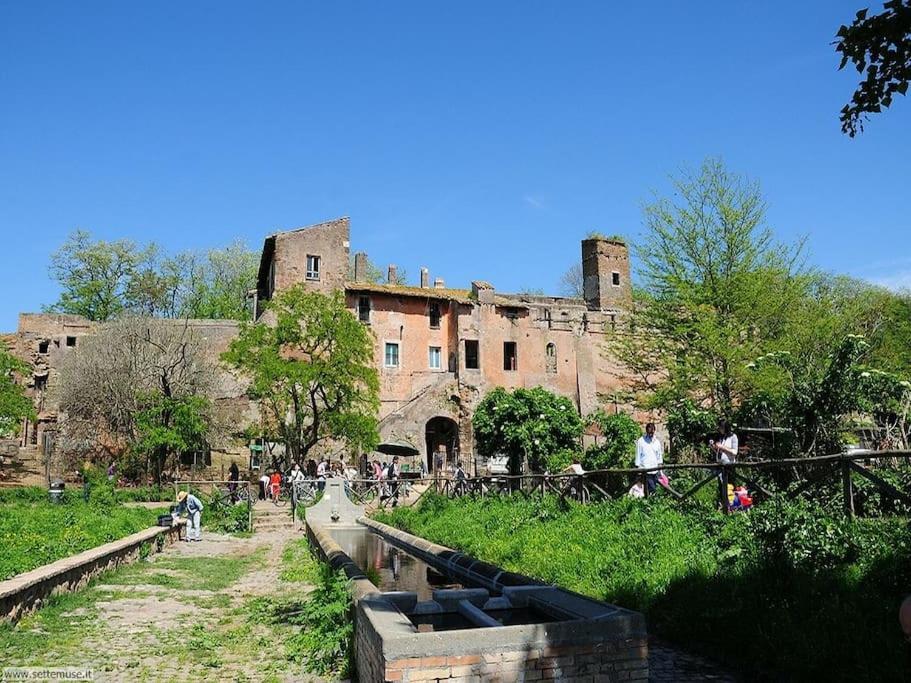 Basilica San Giovanni Appia Antica A Casa Di Amici Rome Exterior photo